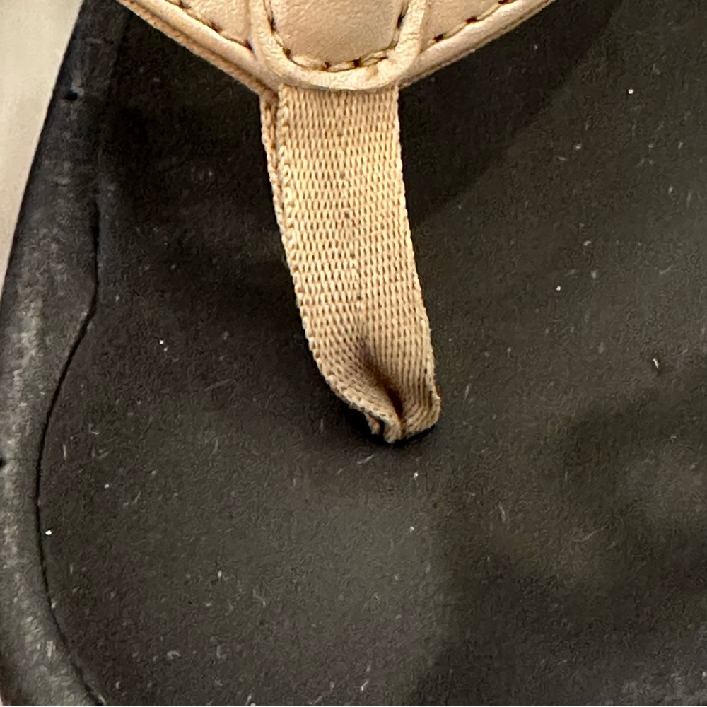 Women's OluKai Ohana W
Women's Flip Flops Bubbly/Black - Picture 11 of 13
